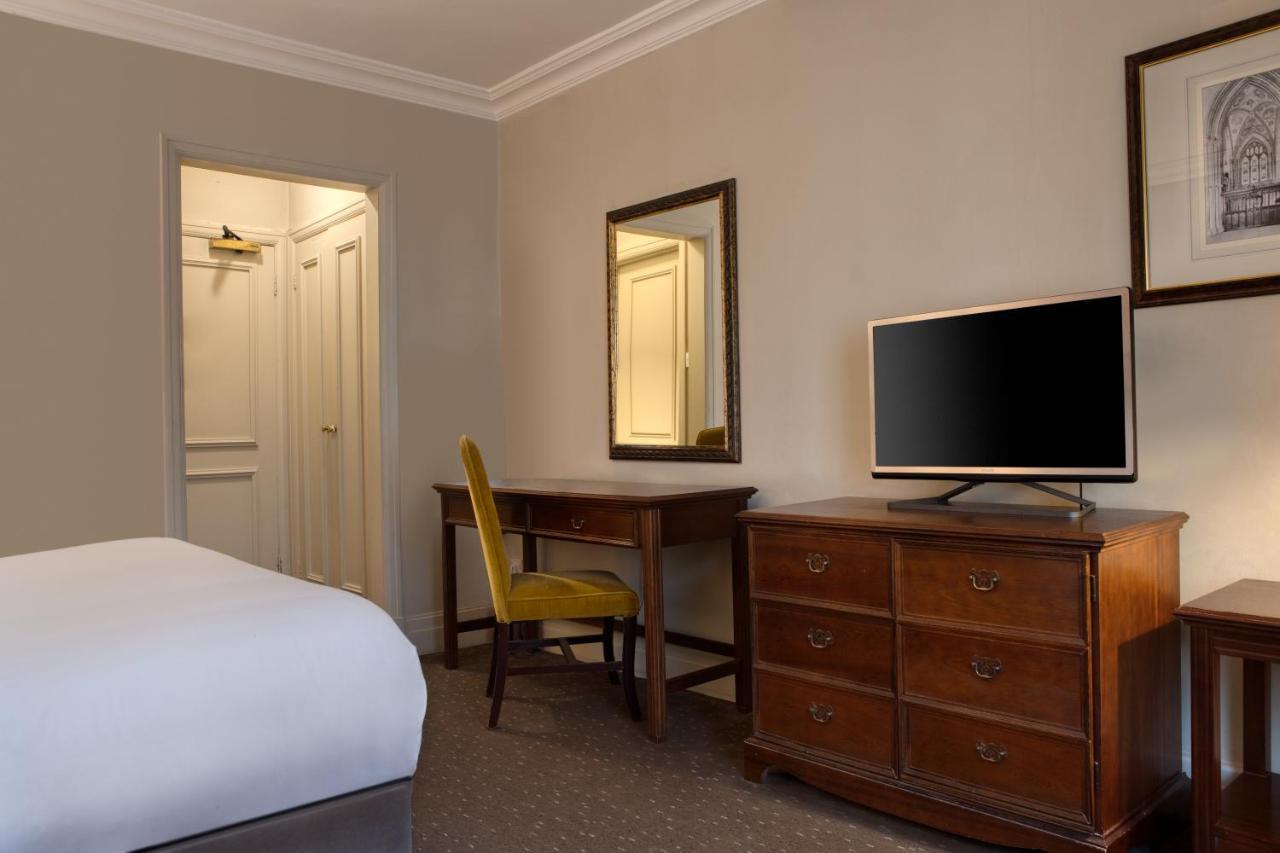 Winchester Wessex Hotel By Sunday Экстерьер фото